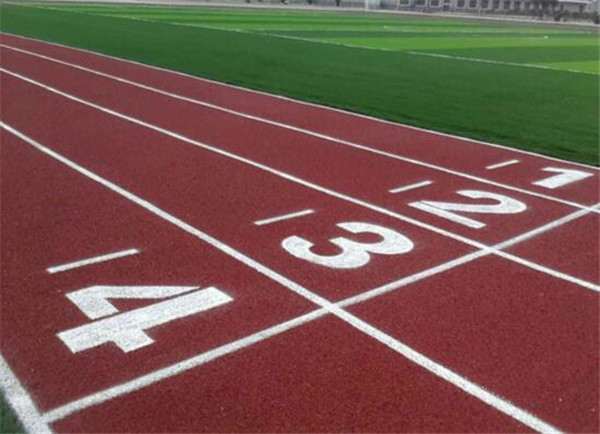 1757808778334760.jpg 提升修復后跑道耐磨性的方法